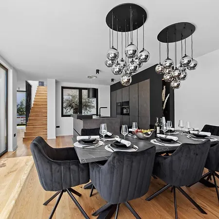 Modern And Peaceful Miaa & Osea Villa Medulin