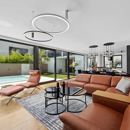 Modern And Peaceful Miaa & Osea Villa