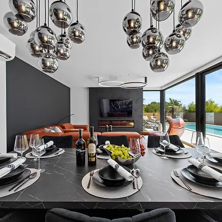 Вилла Modern And Peaceful Miaa & Osea