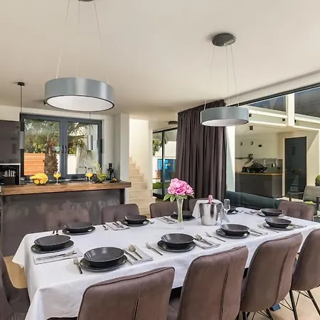 Modern And Peaceful Miaa & Osea Villa