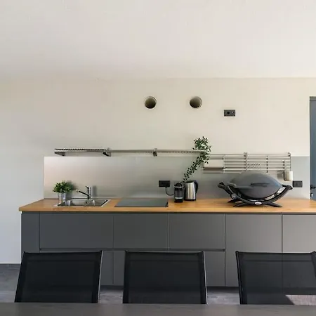 Modern And Peaceful Miaa & Osea Вилла
